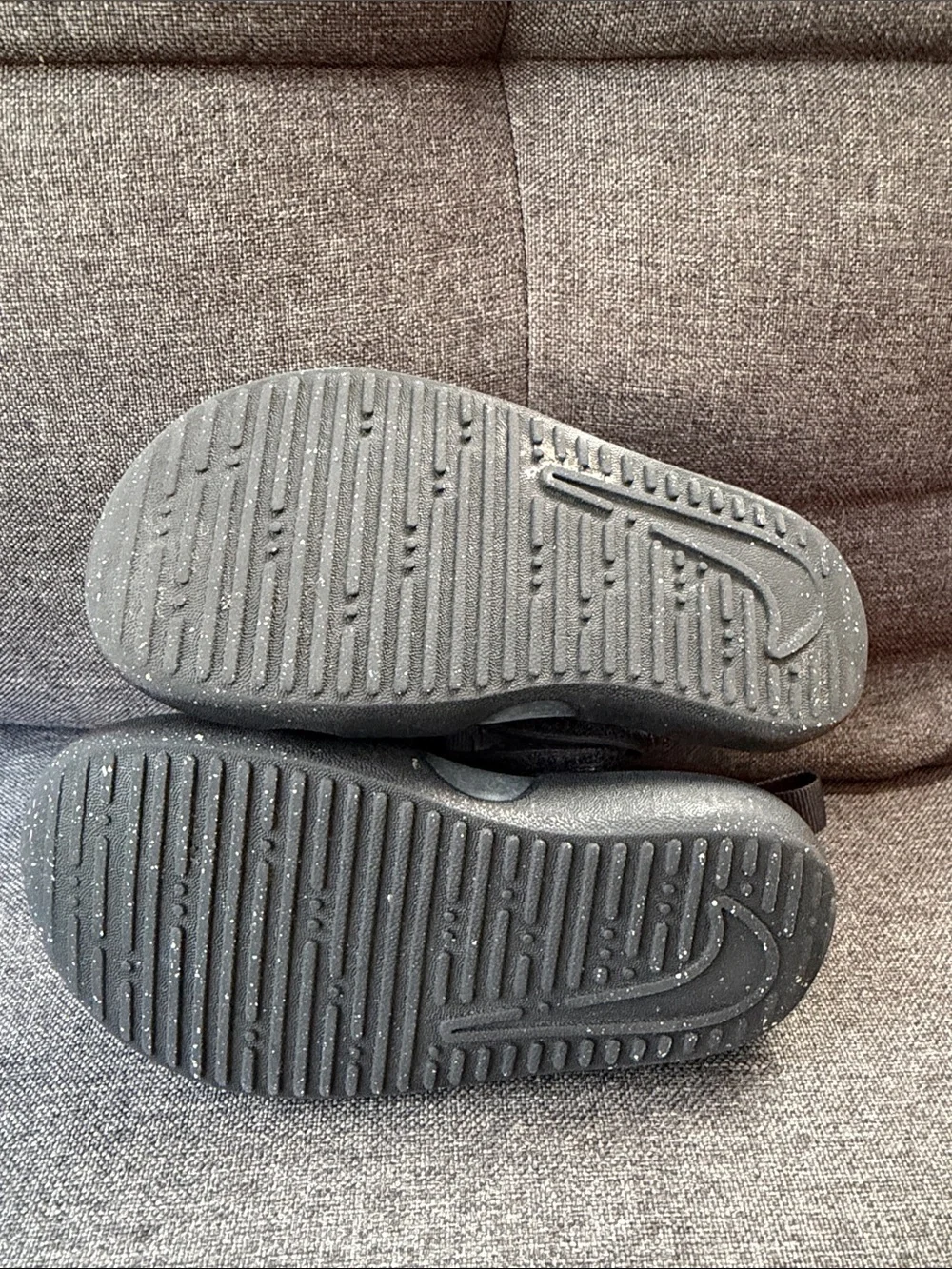 Nike toddler black